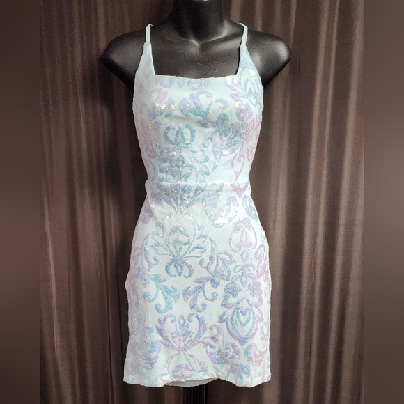 Elegant Sequin Dress size Medium New - Picture 1 of 2